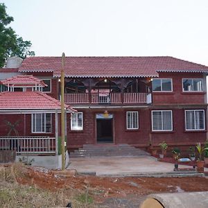Vanvarsha Resort